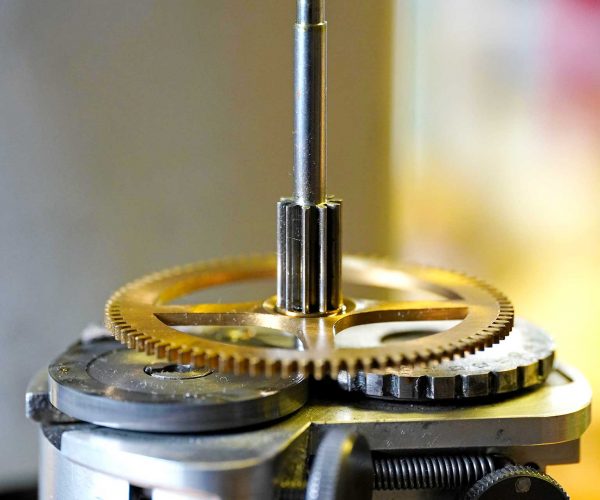Berghold_Detail_Uhrenwerkstatt_Standuhr-(2)