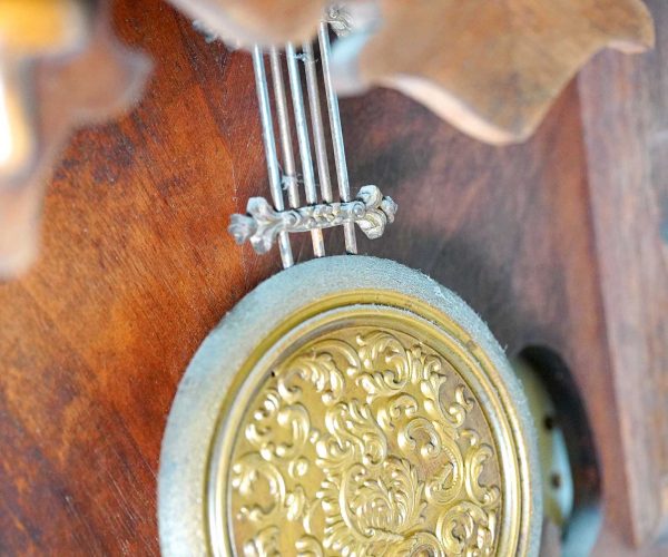 Berghold_Detail_Uhrenwerkstatt_Standuhr_Staub